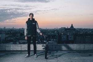 video matthias dandois rooftop paris red bull la clef production videaste photographe brand content agence audiovisuelle