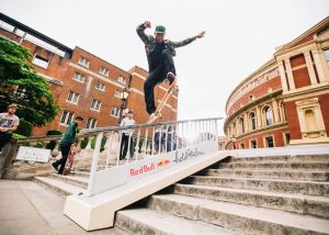 Red Bull Hold the line skateboard