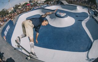 Redbull bowl rippers skate nosegrind