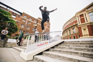 red bull hold the line london skateboard agence audiovisuelle