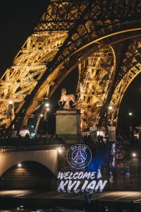 psg mbappe foot paris projection monument tourisme photographe la clef production nicolas jacquemin